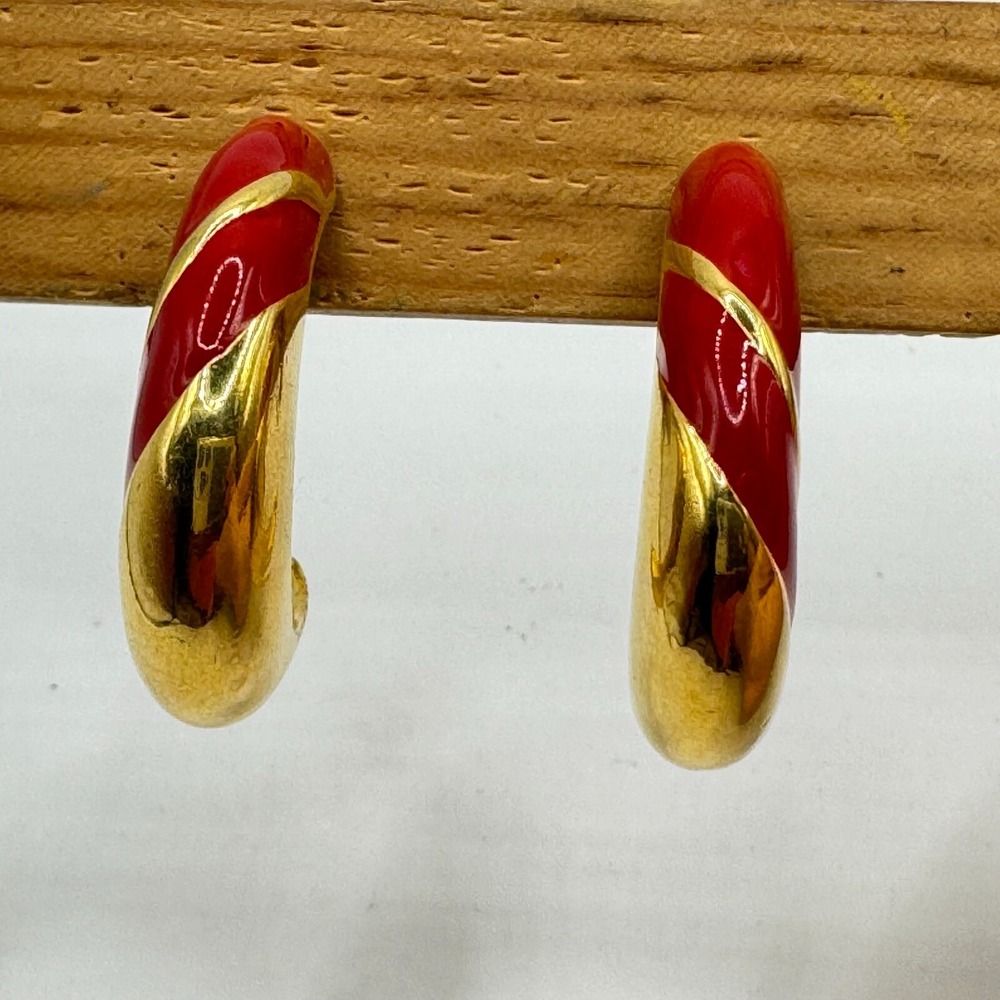 Vintage Signed Napier Red Enamel Gold Tone Clip On earrings Puffy Large Statemen
